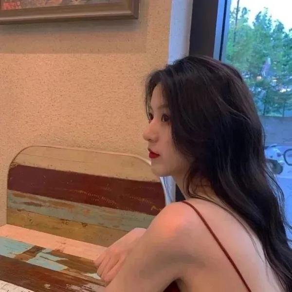 护士娜丽